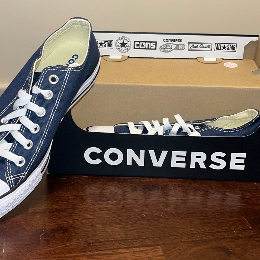 Brand new Navy blue converse.
